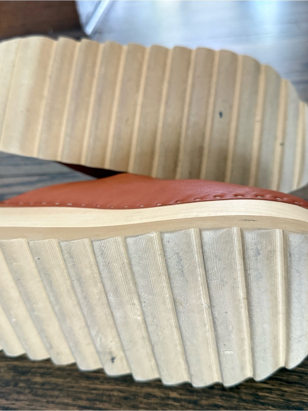 Bryr chonk clogs in whiskey - Picture 2 of 3